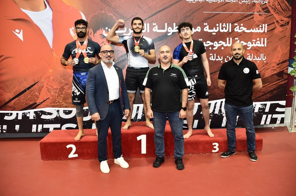 سلمان بن محمد يشهد منافسات بطولة البحرين الثانية للجوجيتسو ويتوّج الفائزين