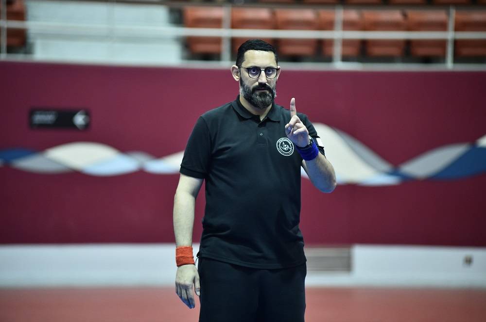 سلمان بن محمد يشهد منافسات بطولة البحرين الثانية للجوجيتسو ويتوّج الفائزين