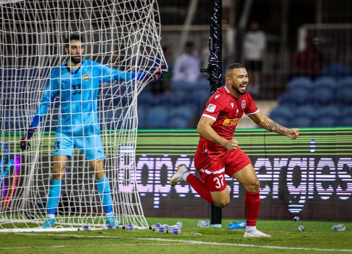سيكون اللقب الأول بالمسمى الحالي.. المحرق بطل لا يُقهر يقترب من معانقة الذهب من جديد