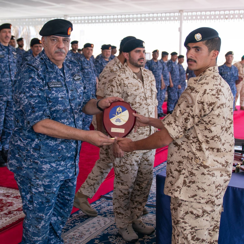 محمد بن سلمان يحضر تخريج منتسبي سلاح البحرية من إحدى الدورات المتخصصة