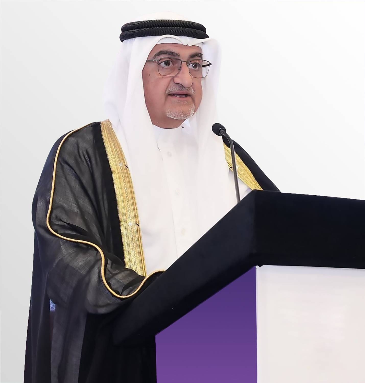 خبراء: منصة "كوادر" رائدة في توظيف الكفاءات البحرينية