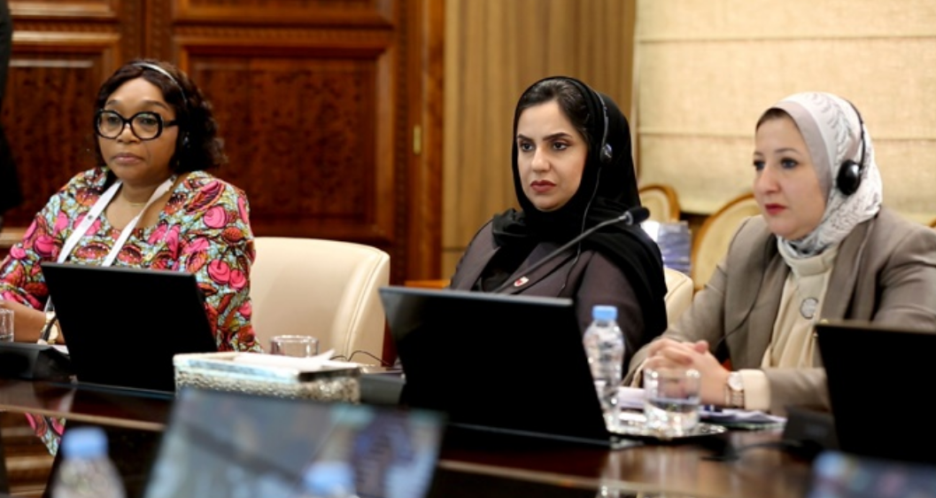 الفاضل: الدعم الملكي مكّن المرأة البحرينية من تحقيق إنجازات نوعية في التشريع والاقتصاد والمجتمع