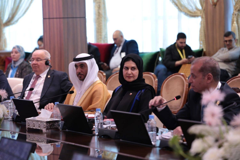 أمين عام الشورى: البحرين بقيادة الملك تقدم مبادرات ومشاريع تعاونية تدعم تعزيز التجارب الرائدة مع الدول الصديقة