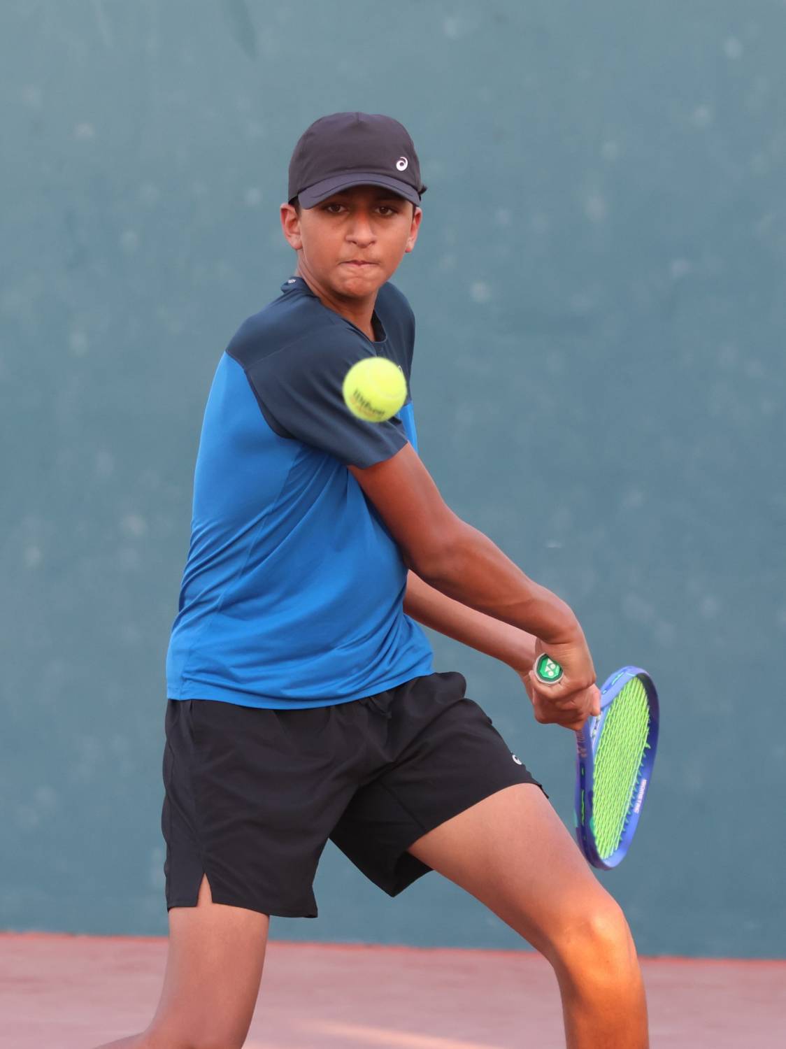 لاعبو البحرين تحت 16 سنة يواصلون التألق في بطولة الاتحاد الآسيوي للتنس