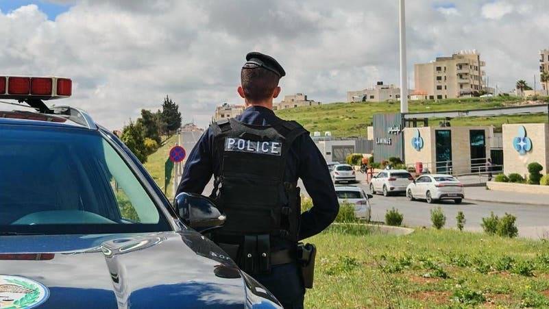 الأردن.. السجن 20 عاماً لـ4 من 16 متهماً بقضايا حيازة أسلحة