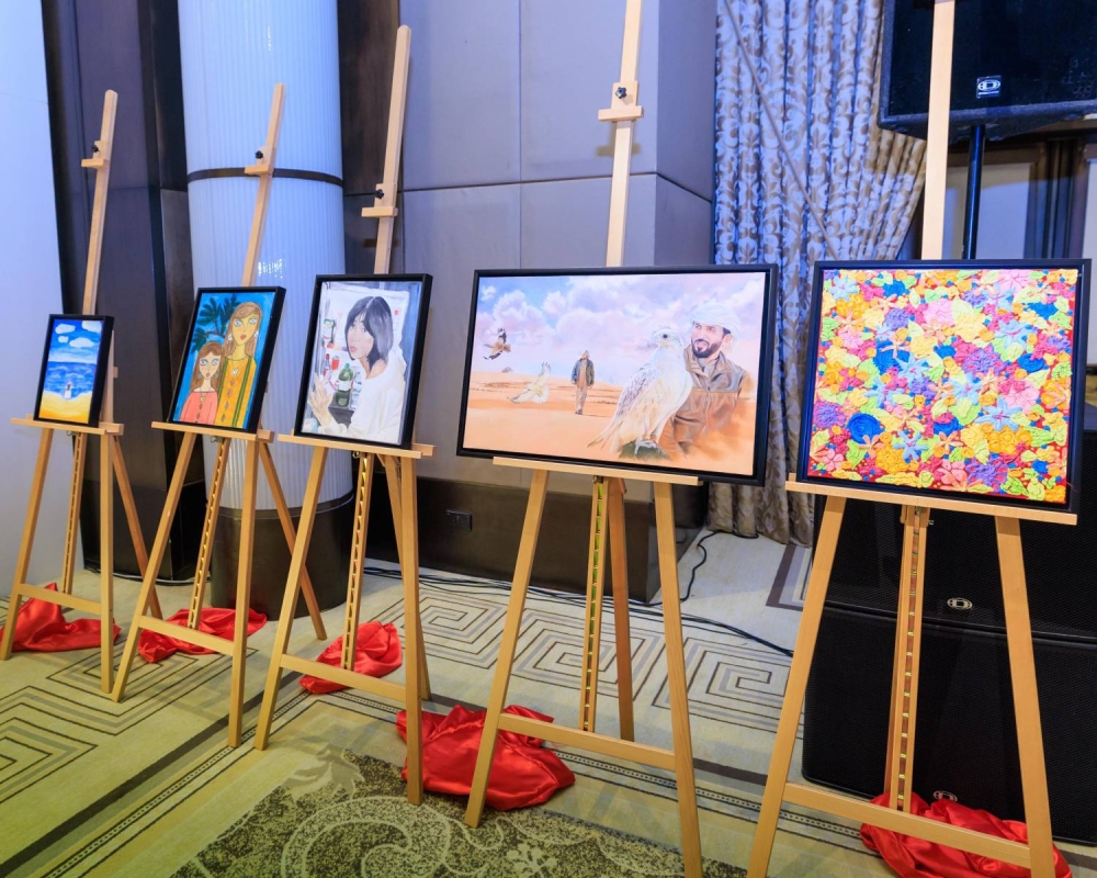 ناصر بن حمد يشهد ختام جائزة &laquo;سوفرن الفنية الخيرية&raquo; والمزاد يحصد 686 ألف دينار