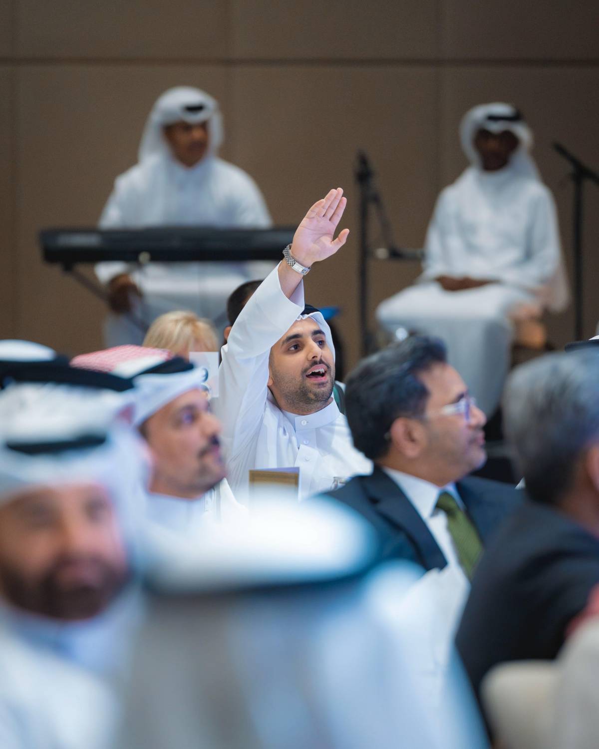 ناصر بن حمد يشهد ختام جائزة &laquo;سوفرن الفنية الخيرية&raquo; والمزاد يحصد 686 ألف دينار