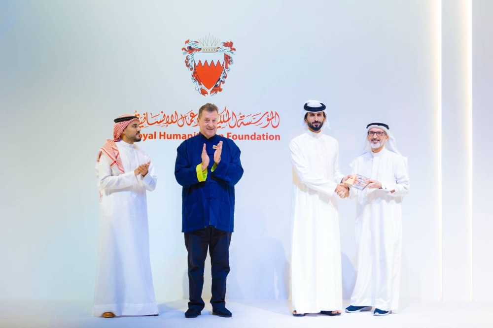 ناصر بن حمد يشهد ختام جائزة &laquo;سوفرن الفنية الخيرية&raquo; والمزاد يحصد 686 ألف دينار