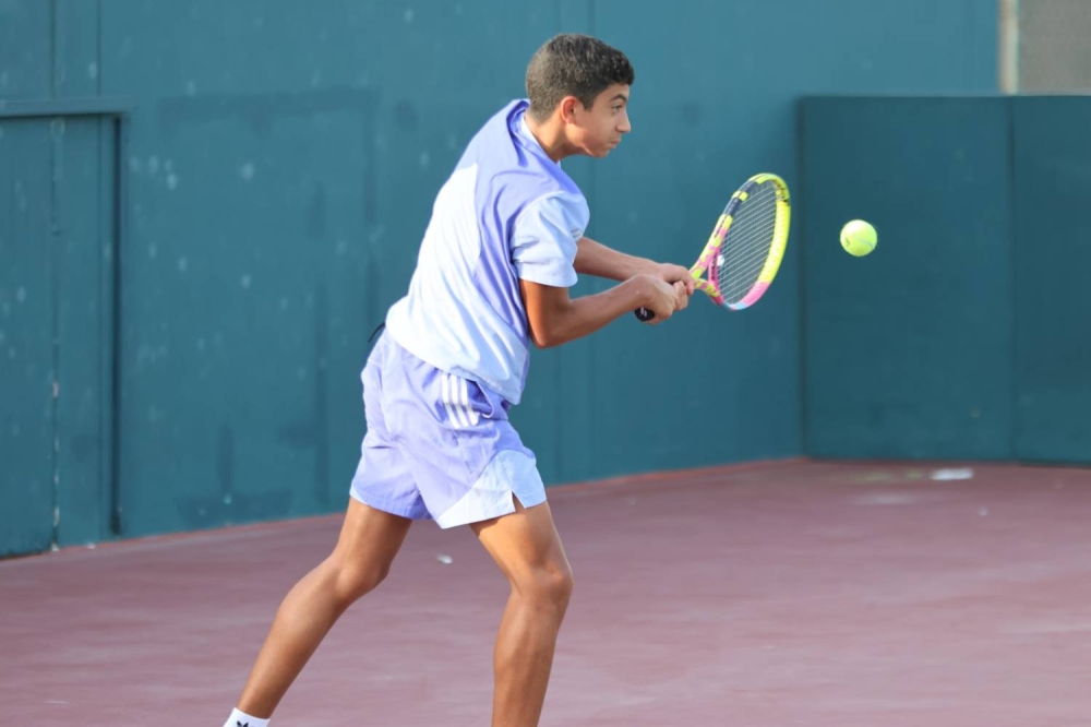 بعد التتويج باللقب الخليجي.. أحمد السيد يقترب من انجاز آسيوي مشرّف للتنس البحرينية