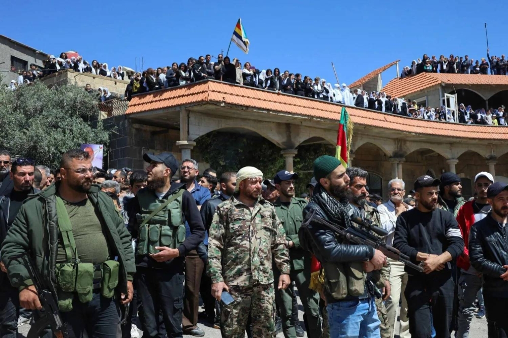 إسرائيل توسّع تدخلها في سوريا باسم &laquo;حماية الدروز&raquo;