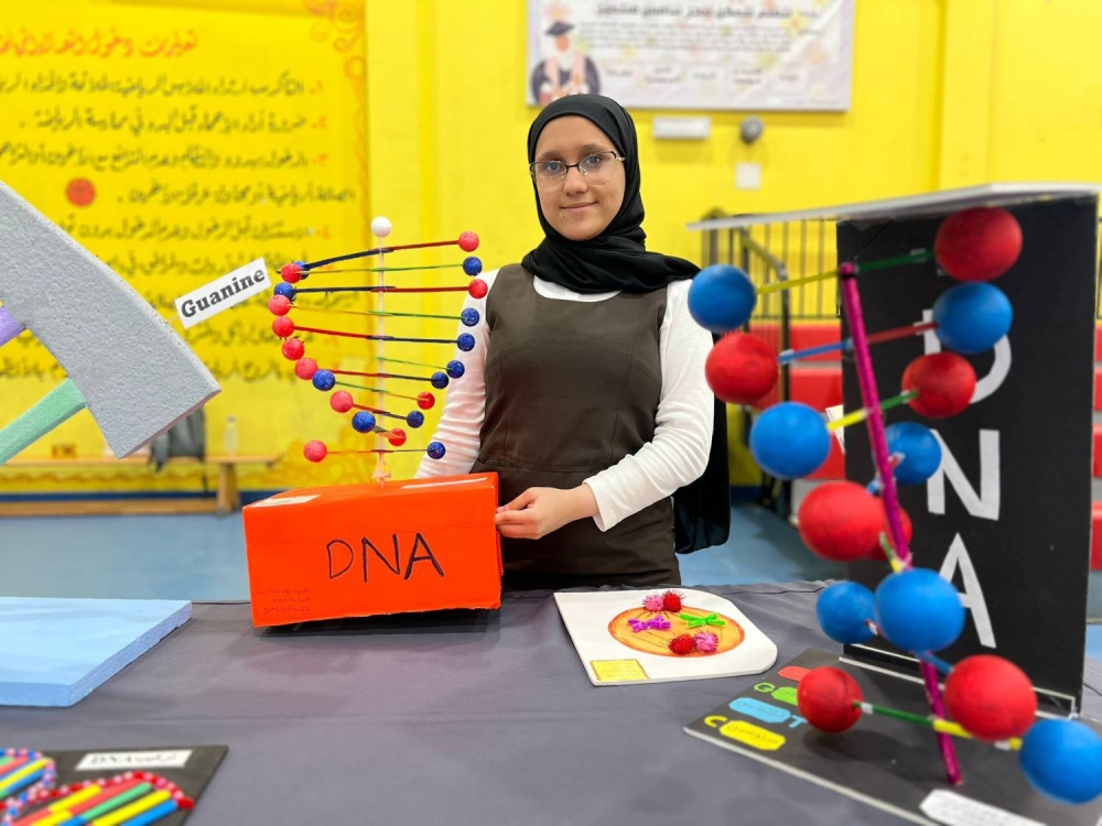 مدرسة الحد الإعدادية للبنات تنظم معرض "ابتكاراتي العلمية نحو مستقبل أخضر"