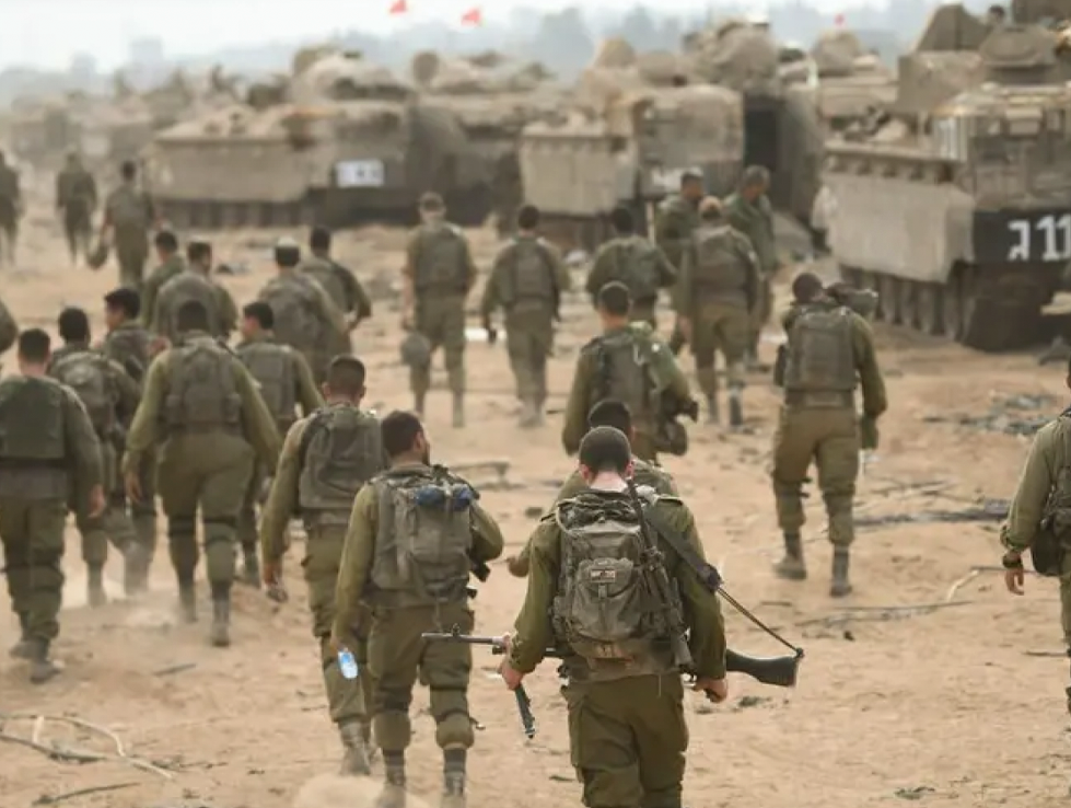 إسرائيل تقر توسيع الحرب في غزة وتستدعي الآلاف من جنود الاحتياط