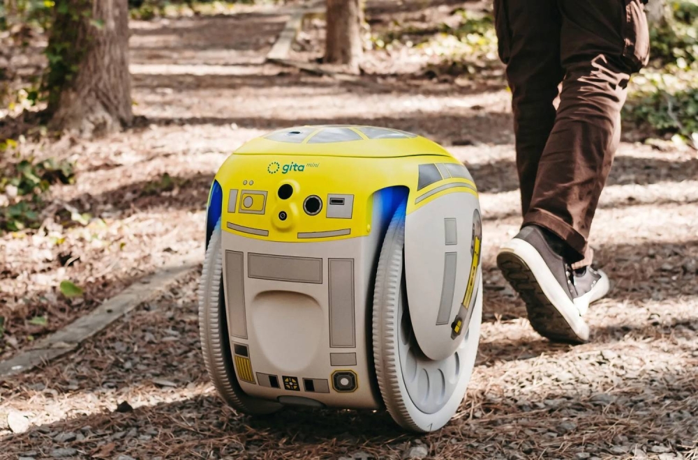 روبوت Gitamini الحامل للبضائع يحصل على تعديل مستوحى من درويدات "حرب النجوم"