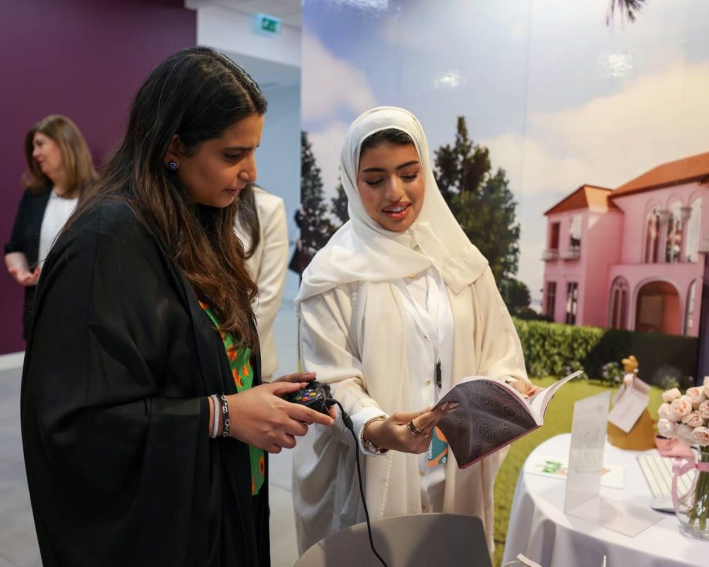 الجامعة الأمريكية تحتفي بإبداعات طلابها في معرضها السنوي للوسائط المتعددة