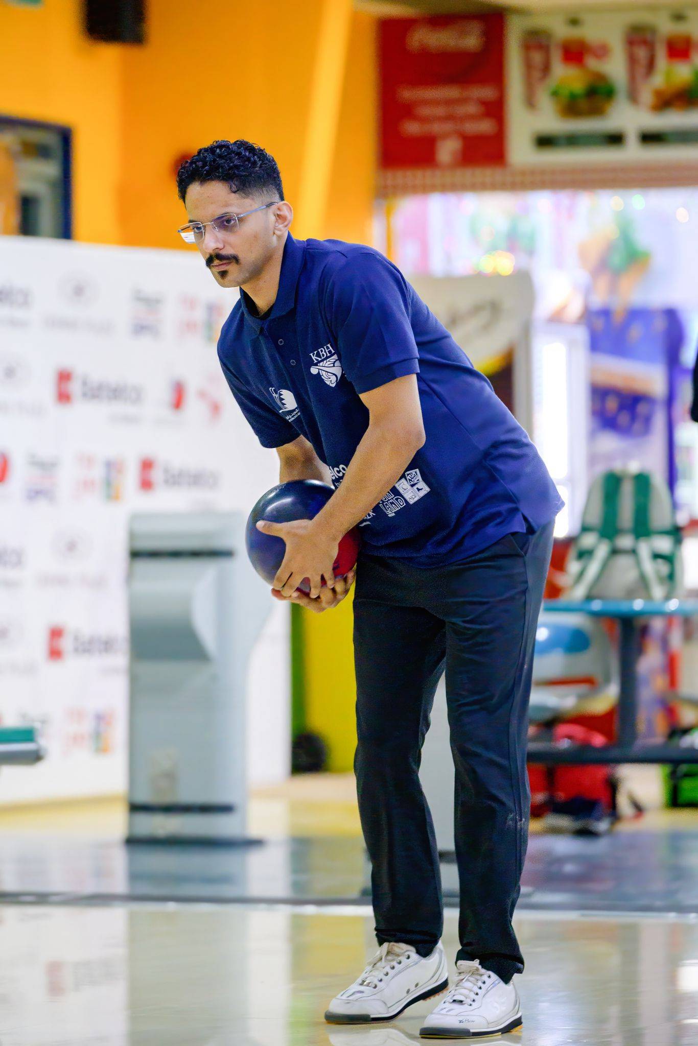 يوسف فلاح ينتزع الصدارة والبطل حكيم يبدأ مشواره بالبطولة