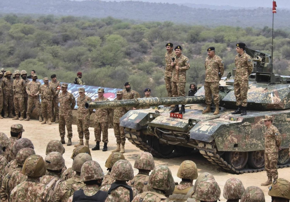 الجنرال عاصم منير.. أقوى رجل في باكستان يخرج من الظل لمواجهة الهند