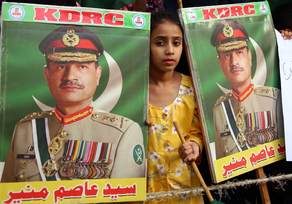 الجنرال عاصم منير.. أقوى رجل في باكستان يخرج من الظل لمواجهة الهند