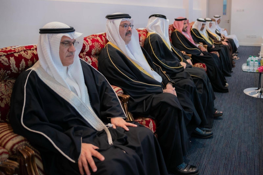 نيابةً عن ولي العهد رئيس الوزراء.. محمد بن سلمان يتوج المحرق بكأس سمو ولي العهد للكرة الطائرة