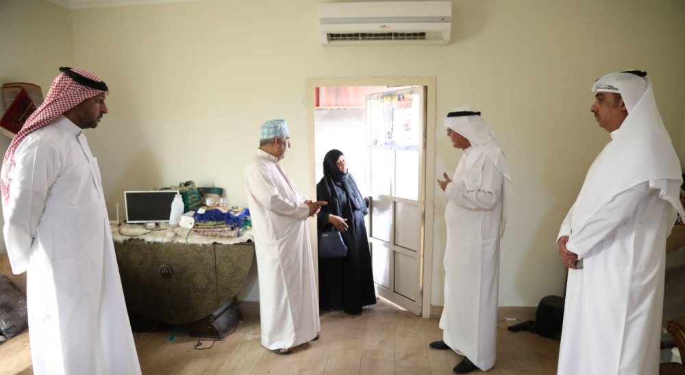 محافظ الشمالية: مساعدة عاجلة لأسرة متضررة من "حريق الجنبية"