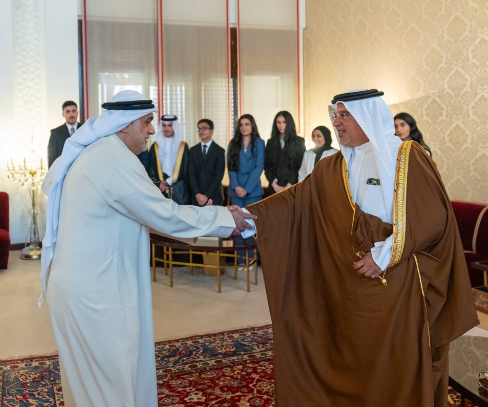 ولي العهد رئيس الوزراء يلتقي طلبة الدفعة الـ26 من برنامج ولي العهد للمنح الدراسية العالمية