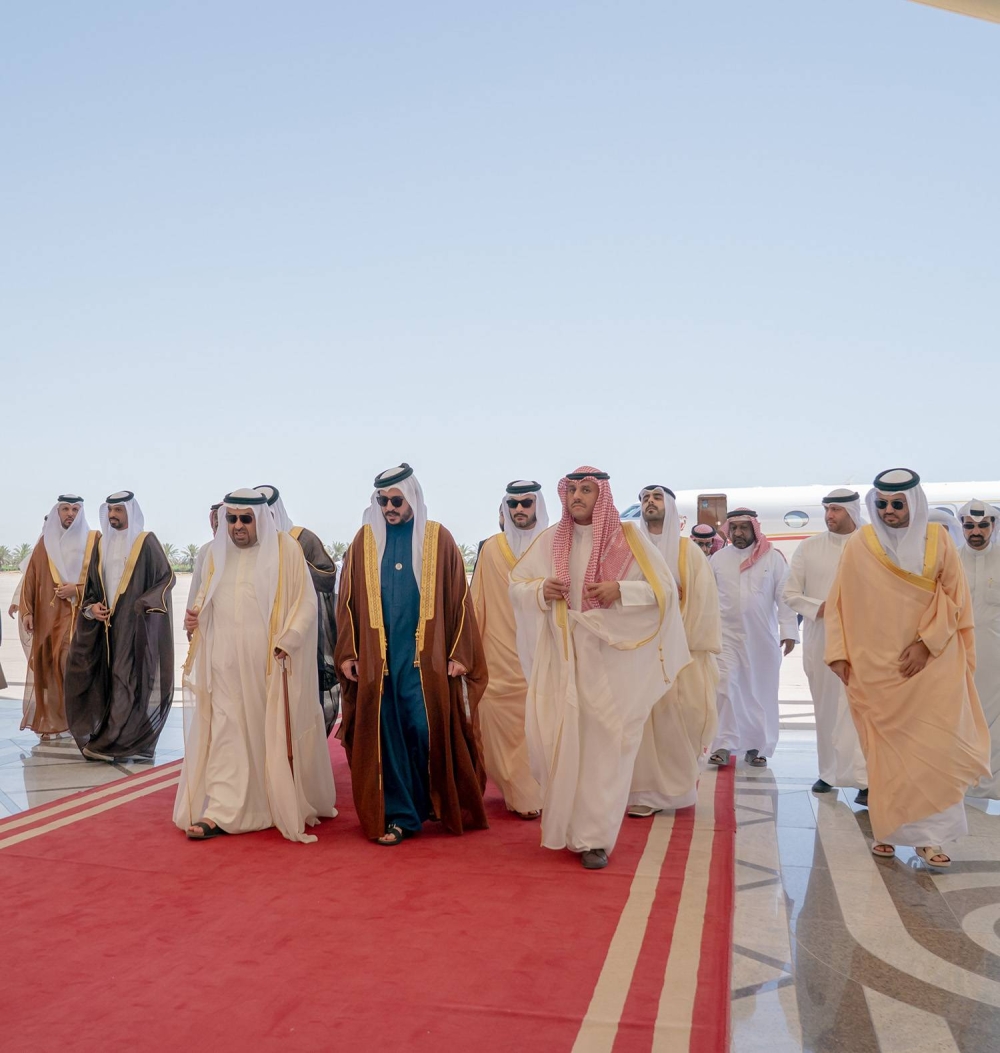 خالد بن حمد يصل الكويت لترؤس وفد مملكة البحرين باجتماع رؤساء اللجان الأولمبية الخليجية