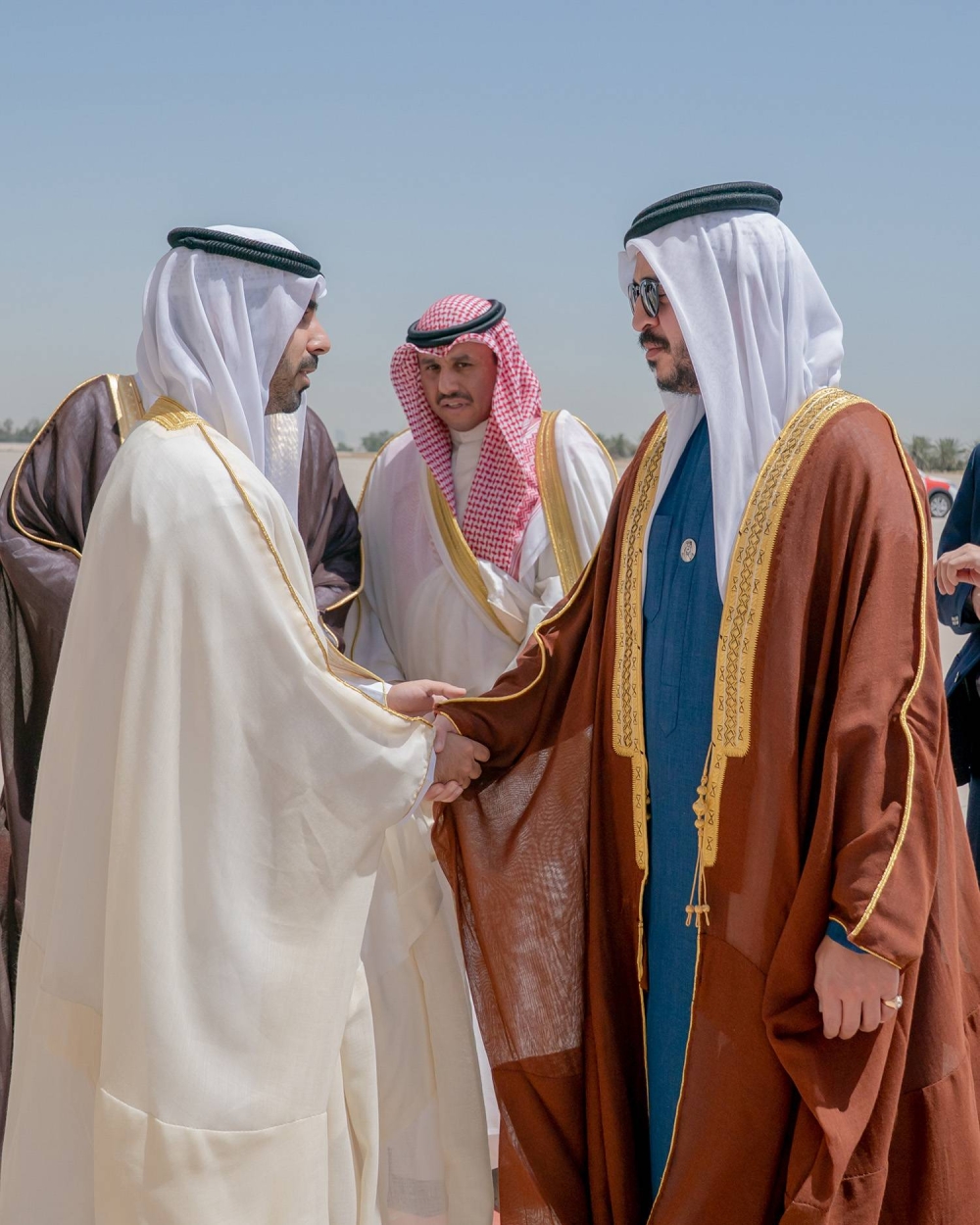 خالد بن حمد يصل الكويت لترؤس وفد مملكة البحرين باجتماع رؤساء اللجان الأولمبية الخليجية