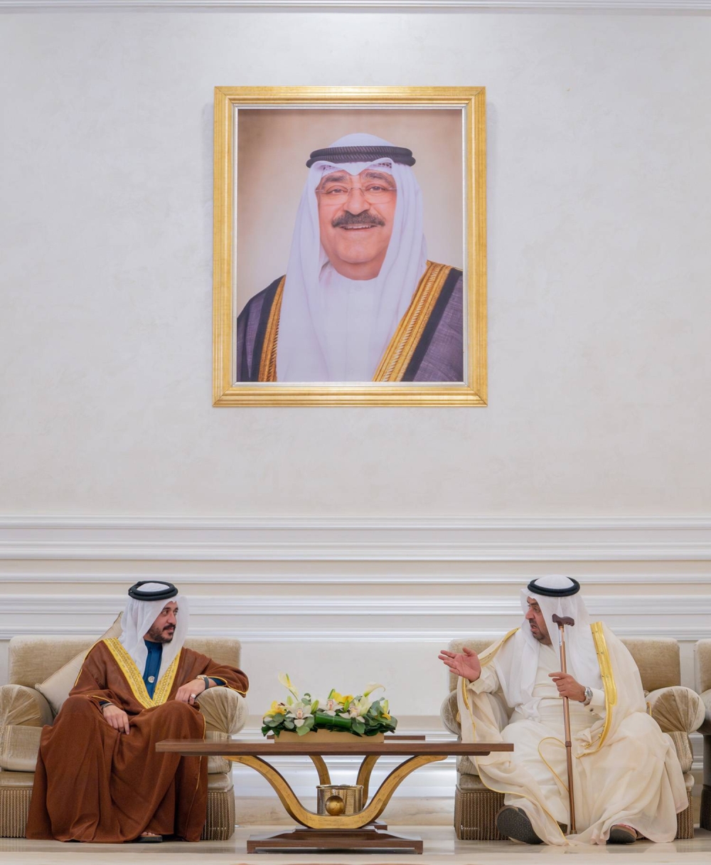 خالد بن حمد يصل الكويت لترؤس وفد مملكة البحرين باجتماع رؤساء اللجان الأولمبية الخليجية