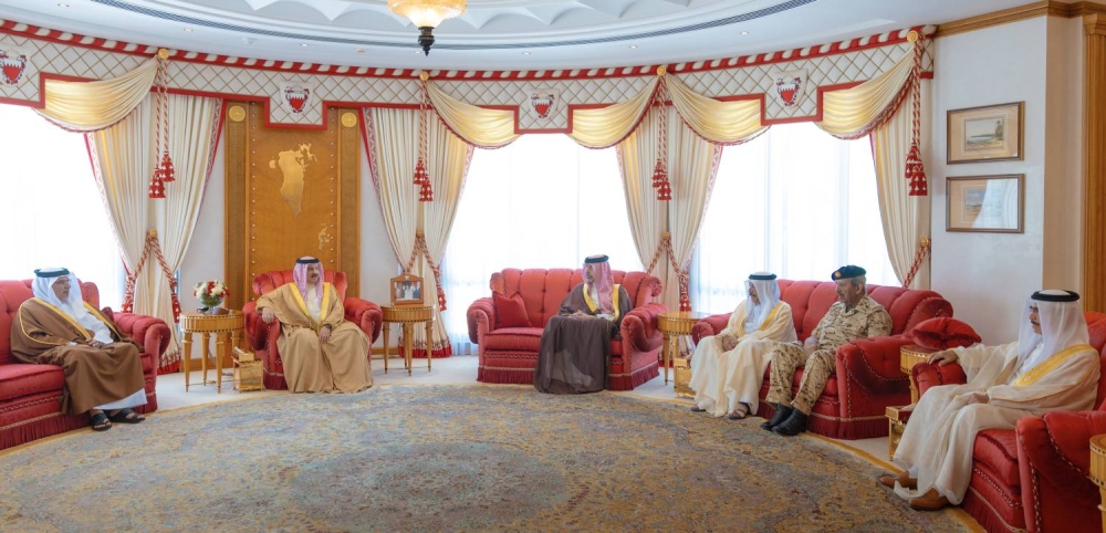 جلالة الملك يستقبل ولي العهد رئيس الوزراء