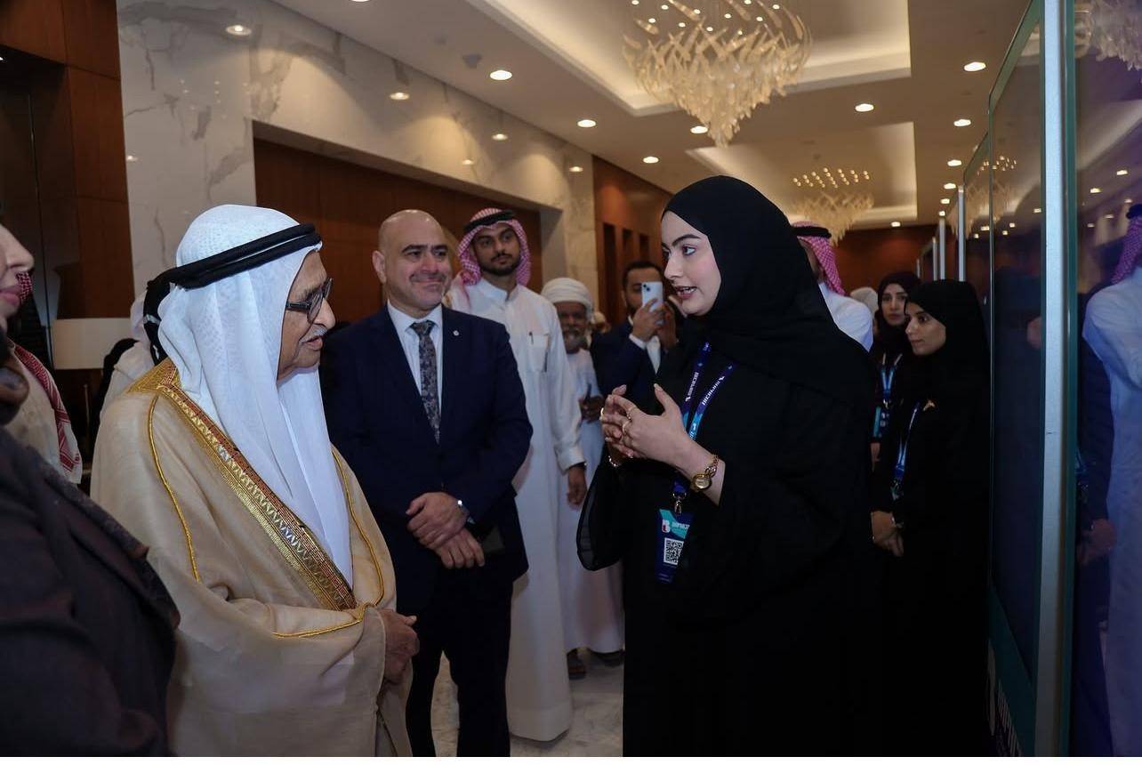 مؤتمر الصيادلة السنوي الثالث في البحرين يستقطب أكثر من 700 مشارك ويؤكد على دور الذكاء الاصطناعي