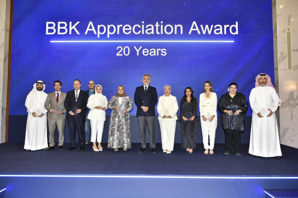 &laquo;البحرين والكويت&raquo; يكرّم 110 من موظفيه المتميزين من ذوي سنوات الخدمة الطويلة