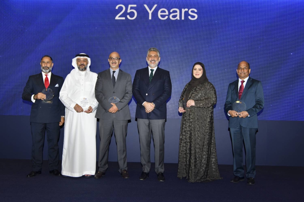 &laquo;البحرين والكويت&raquo; يكرّم 110 من موظفيه المتميزين من ذوي سنوات الخدمة الطويلة