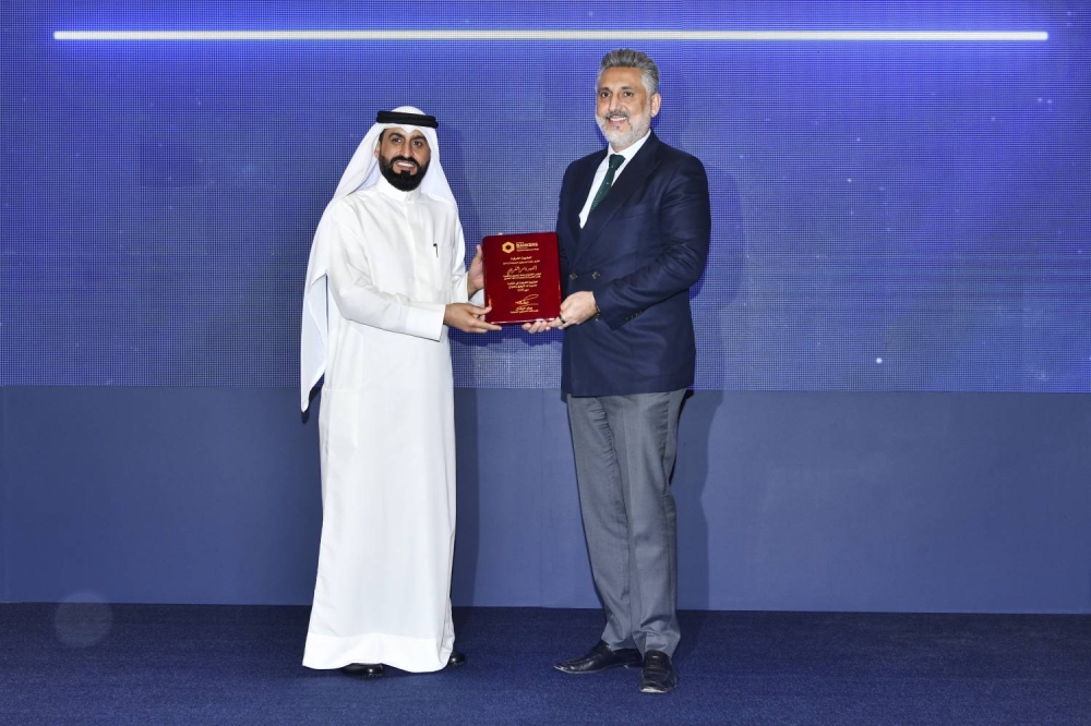 &laquo;البحرين والكويت&raquo; يكرّم 110 من موظفيه المتميزين من ذوي سنوات الخدمة الطويلة