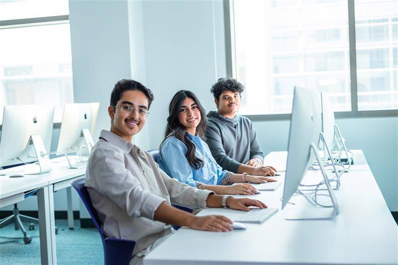 الجامعة الأمريكية تدشّن برنامجين أكاديميين جديدين لـ"البكالوريوس"