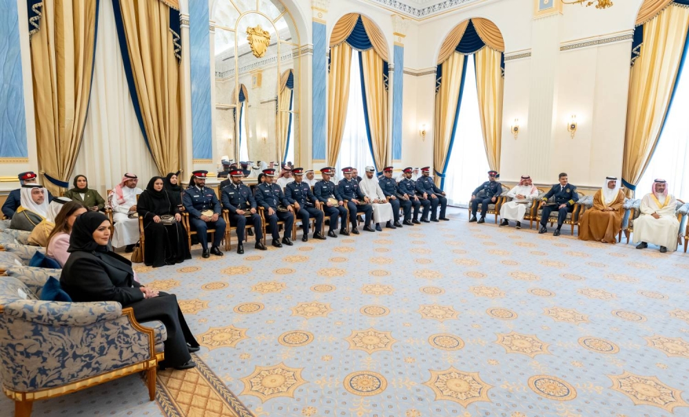 ولي العهد رئيس الوزراء يُكرّم مراكز الخدمة الحكومية الحاصلة على الفئة الذهبية والبلاتينية