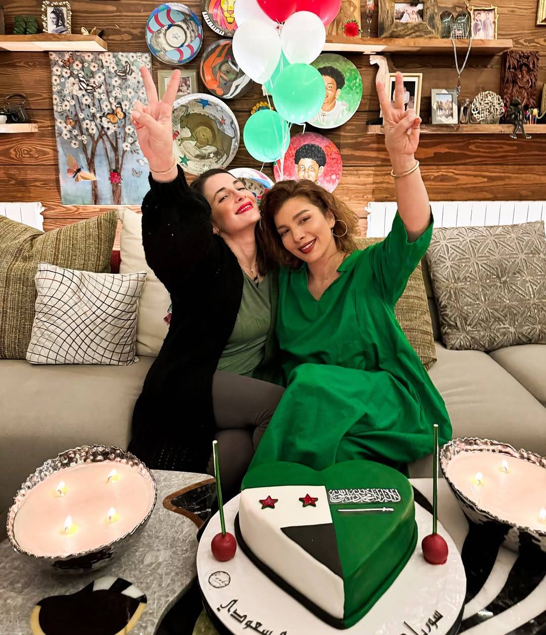 وسط أجواء عائلية.. شام الذهبي وأصالة تحتفلان برفع العقوبات عن سوريا