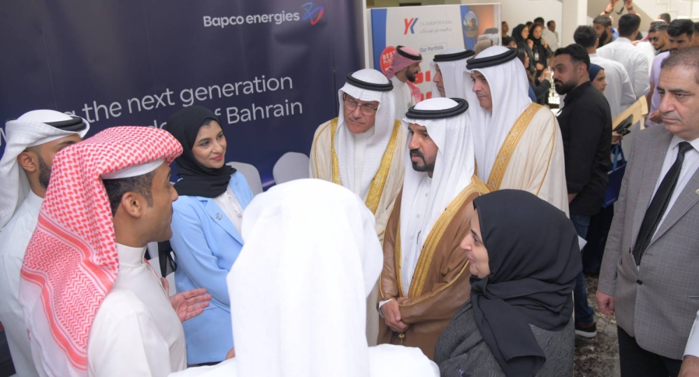 سمو وكيل وزارة العمل يفتتح "يوم المهن" بالجامعة العربية المفتوحة