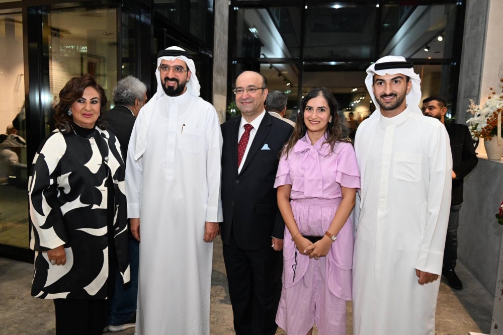 بحضور  رئيس مجلس الشورى &hellip;ووالكاتب زهير توفيقي يدشن كتابه الأول "روح القانون"