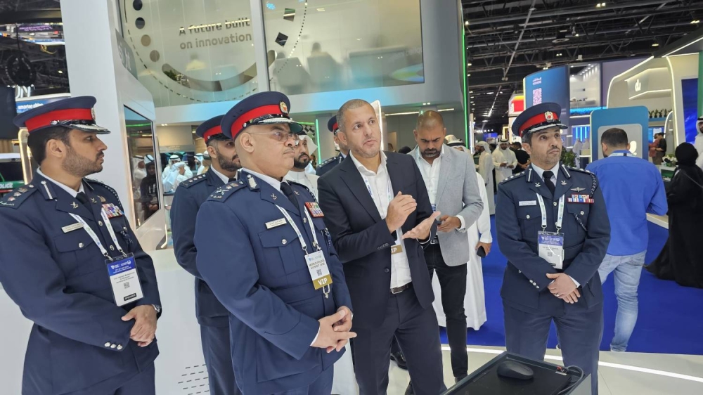 رئيس الأمن العام يشارك في تدشين المنصة التي أطلقتها شرطة دبي للتوعية عن الجرائم الالكترونية