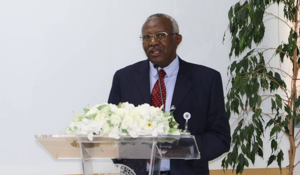 كرسي جلالة الملك حمد للتعليم الرقمي بجامعة الخليج العربي يطلق سلسلة برامج تدريبية لتوفير بيئة تعليمية تواكب المعايير العالمية