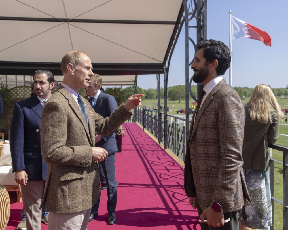 الملك يزور مضمار سباق القدرة بحديقة قلعة ويندسور الكبرى بالمملكة المتحدة ويشهد منافسات سباق القدرة