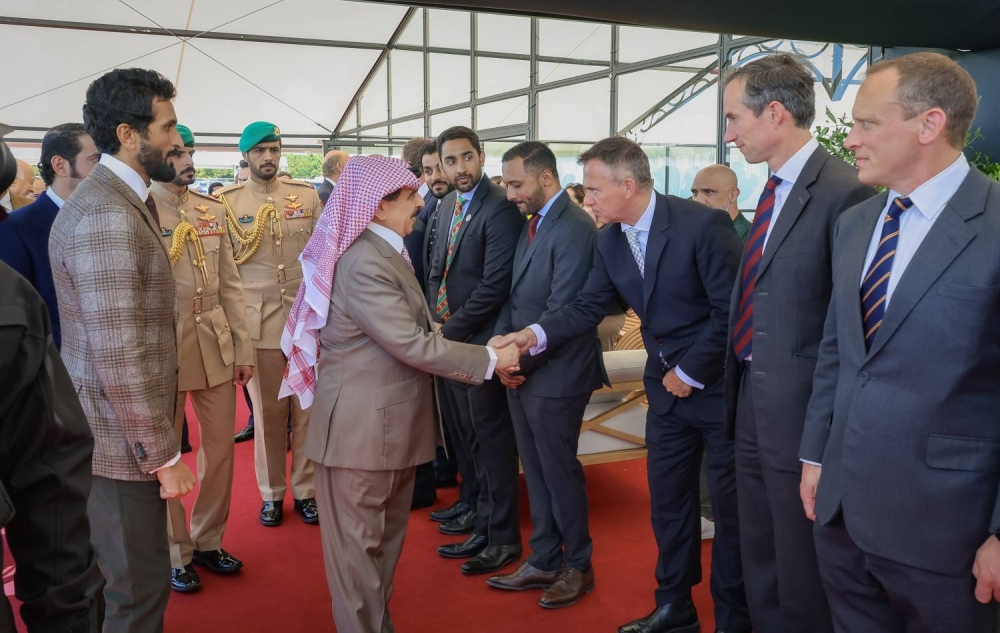 الملك يزور مضمار سباق القدرة بحديقة قلعة ويندسور الكبرى بالمملكة المتحدة ويشهد منافسات سباق القدرة