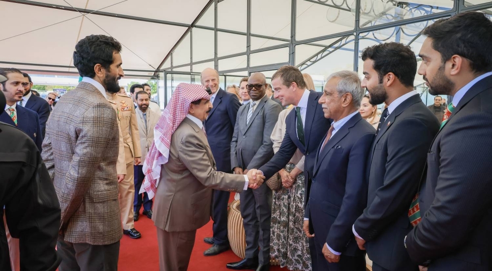 الملك يزور مضمار سباق القدرة بحديقة قلعة ويندسور الكبرى بالمملكة المتحدة ويشهد منافسات سباق القدرة