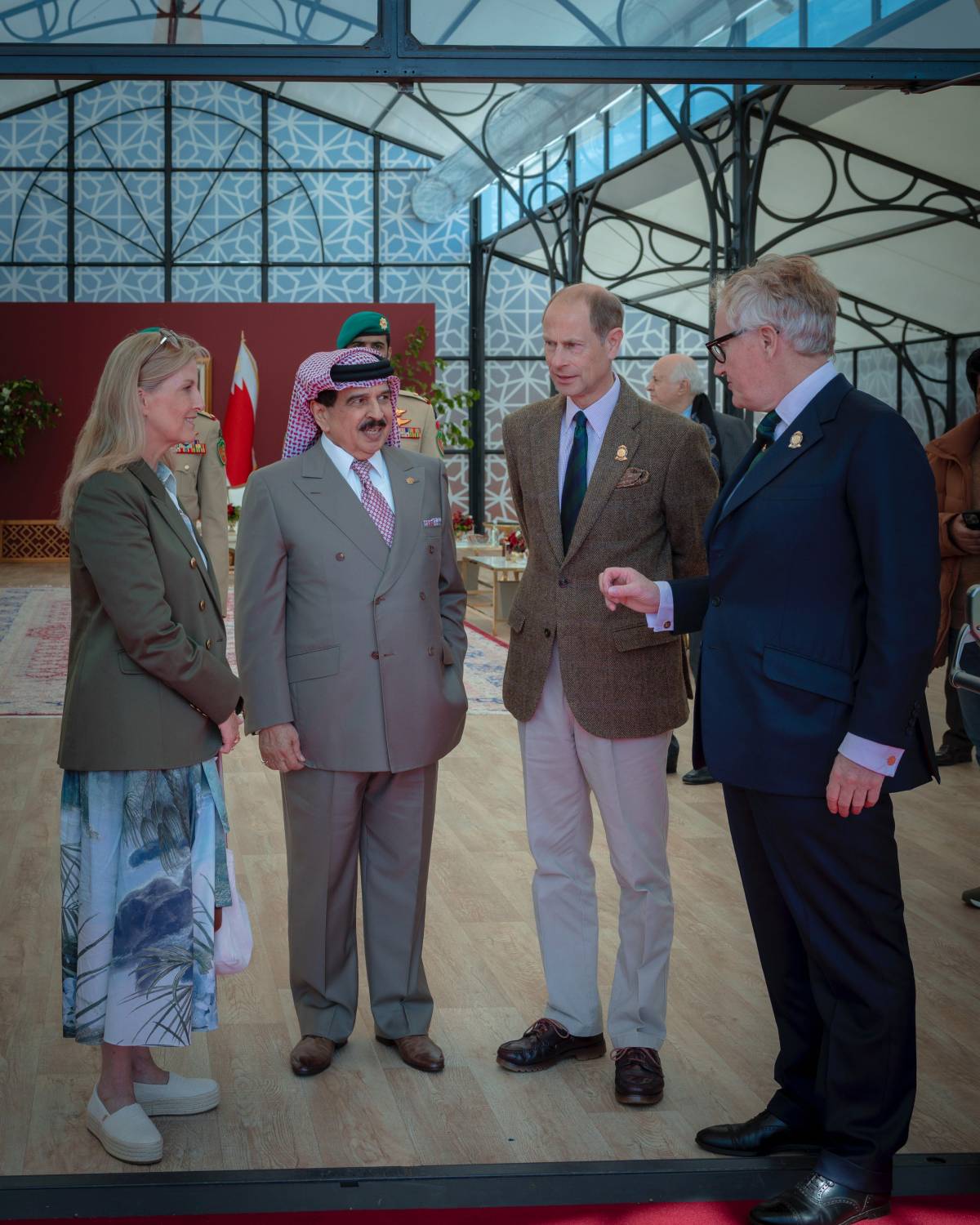 ناصر بن حمد: متابعة جلالة الملك لمهرجان ويندسور تؤكد دعم جلالته المستمر للفريق الملكي للقدرة