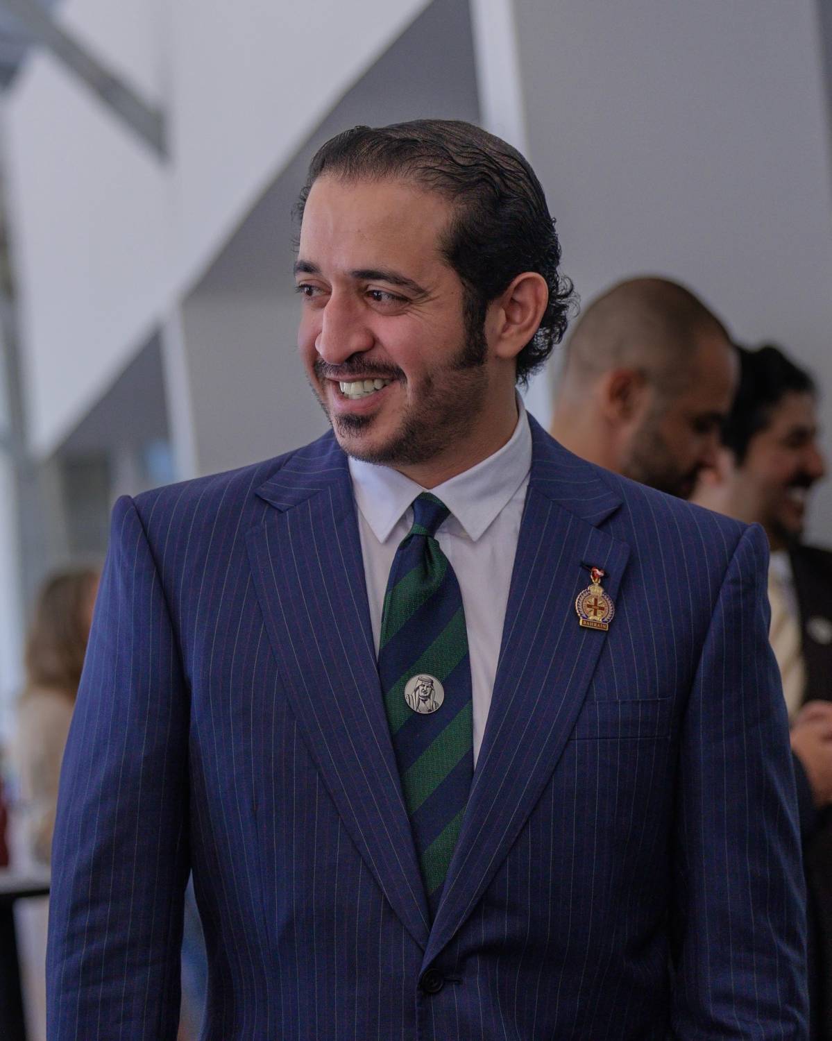 نيابة عن جلالة الملك المعظم.. ناصر بن حمد يشهد ختام مهرجان ويندسور الملكي للفروسية