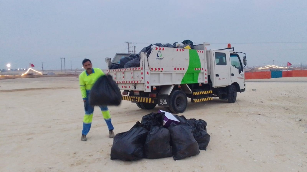 بلدية المنطقة الجنوبية تزيل 7619 طن من المخلفات بمنطقة الصخير