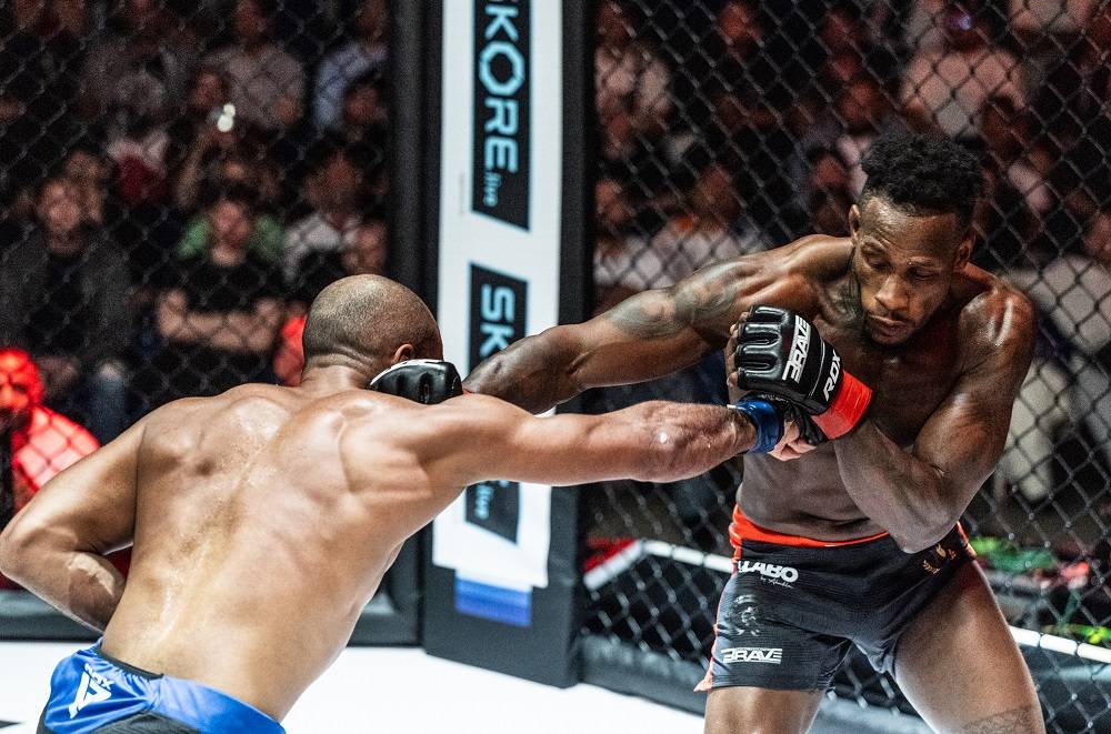 الليتواني دايليدكو  يحافظ على لقبه بطلا للوزن الثقيل في  94 BRAVE CF