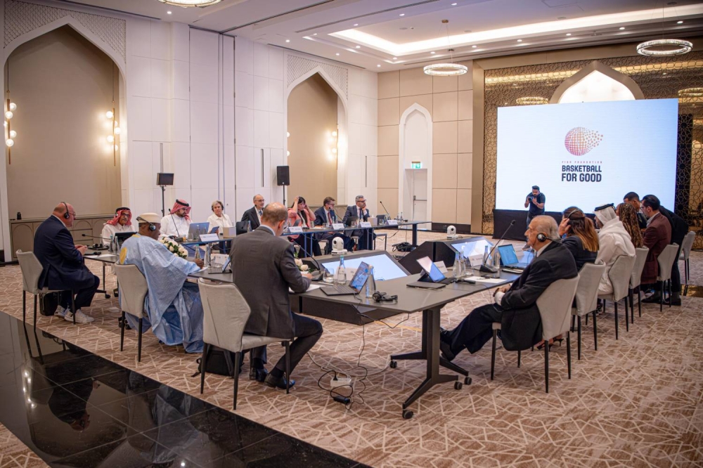 مجلس إدارة &laquo;FIBA Foundation&raquo; يعقد اجتماعه بمشاركة الشيخ عيسى بن علي