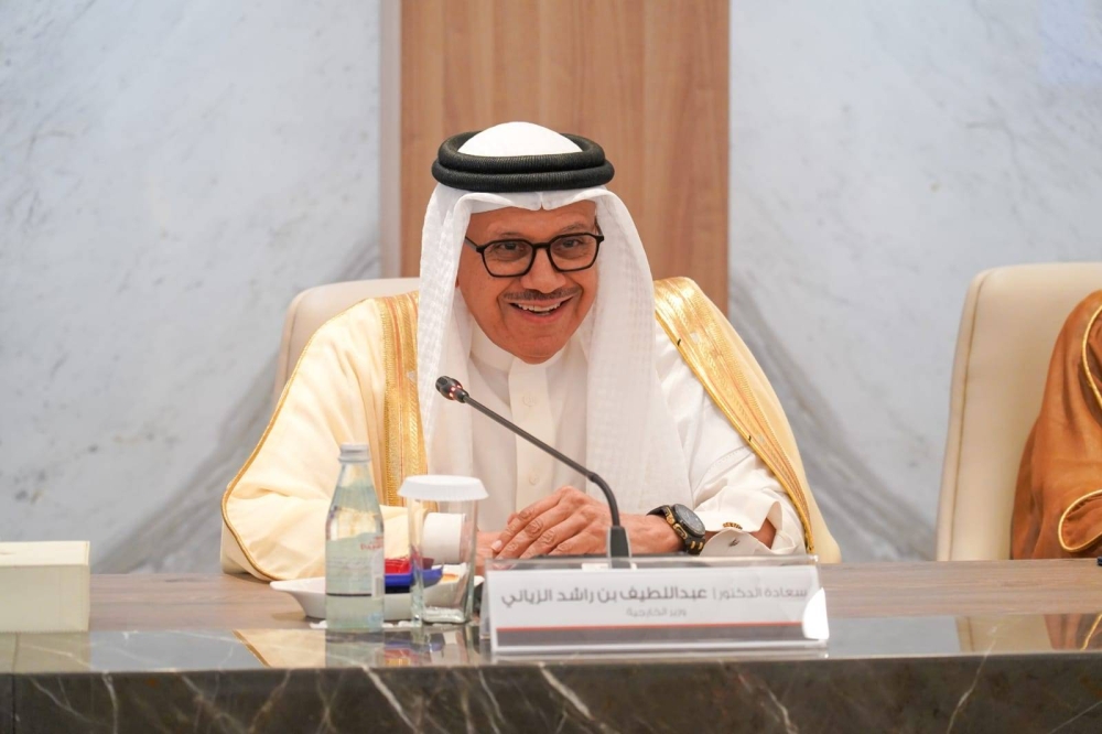 السلطة التشريعية تعقد اجتماعا مشتركا مع  وزير الخارجية