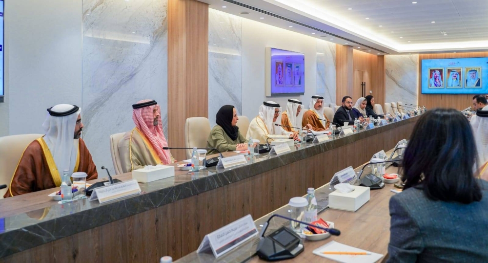 السلطة التشريعية تعقد اجتماعا مشتركا مع  وزير الخارجية