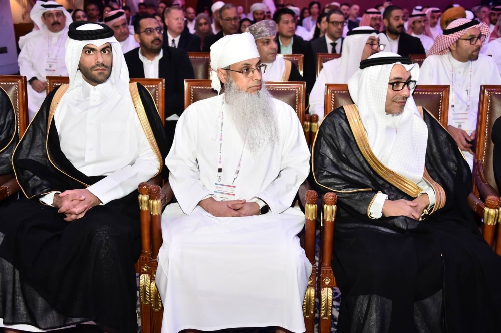 في مؤتمر عالمي للسلامة والبيئة.. بن دينة يستذكر الشبان الثلاثة لضحايا حادث بابكو